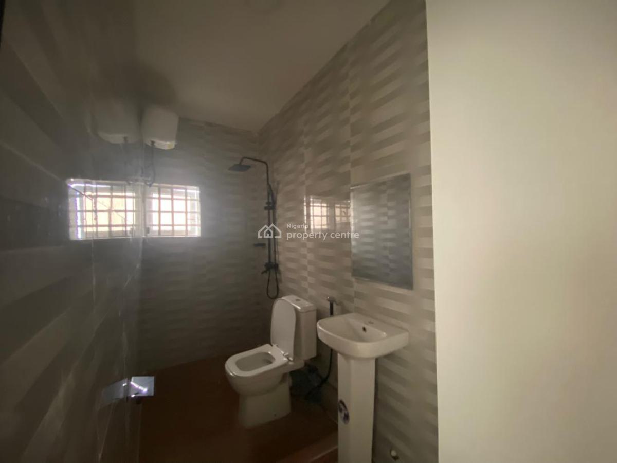 2 Bedroom Apartment, Ikota, Ikota, Lekki, Lagos, Flat / Apartment for Sale