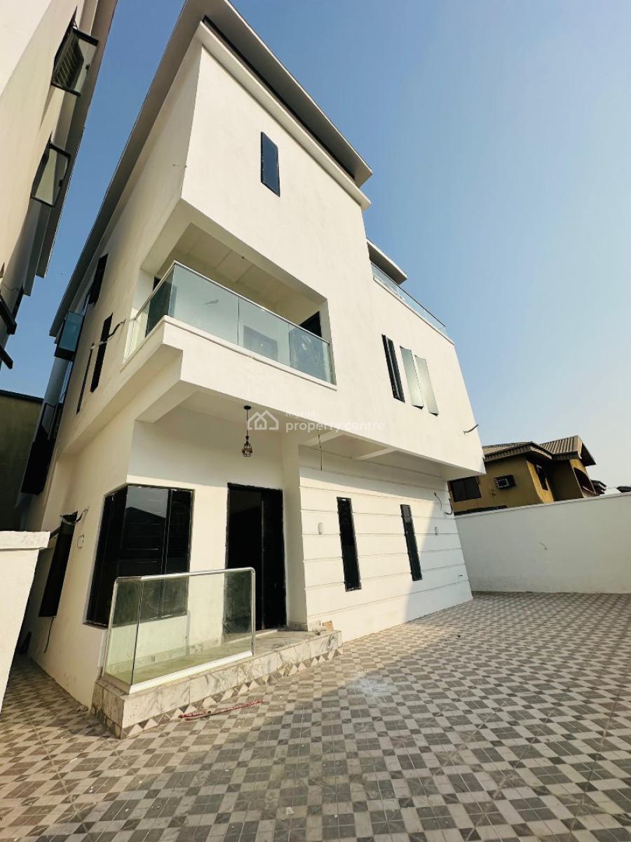 Spaciously Built Luxurious 5 Bedroom  Detached Home with Bq, Amuwo Odofin, Lagos, Detached Duplex for Sale