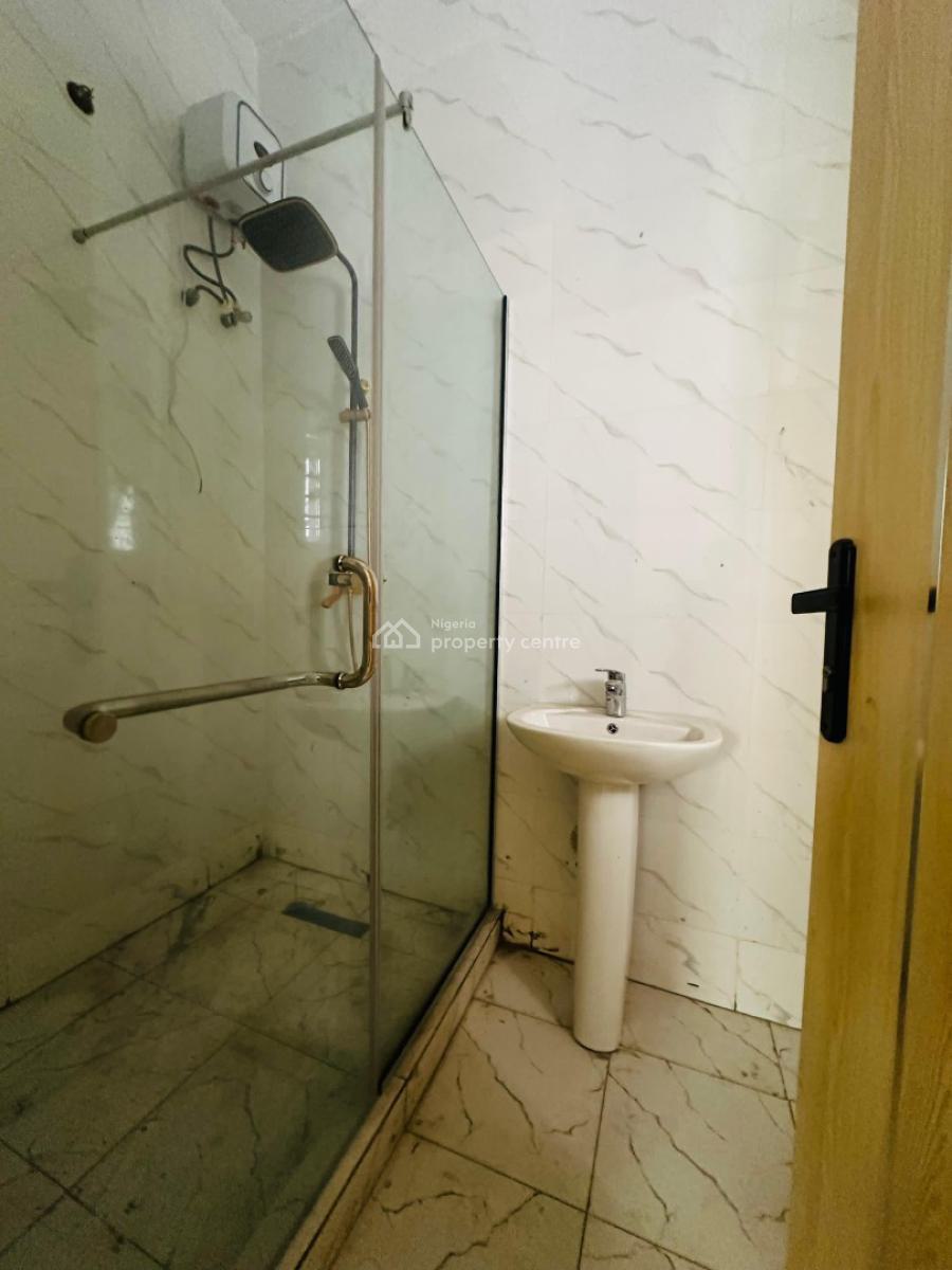 Spaciously Built Luxurious 5 Bedroom  Detached Home with Bq, Amuwo Odofin, Lagos, Detached Duplex for Sale