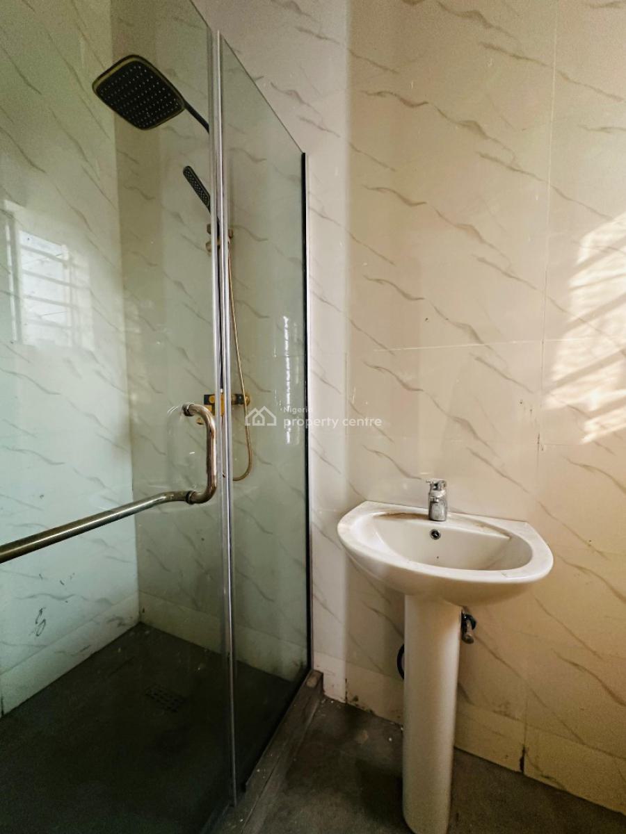 Spaciously Built Luxurious 5 Bedroom  Detached Home with Bq, Amuwo Odofin, Lagos, Detached Duplex for Sale