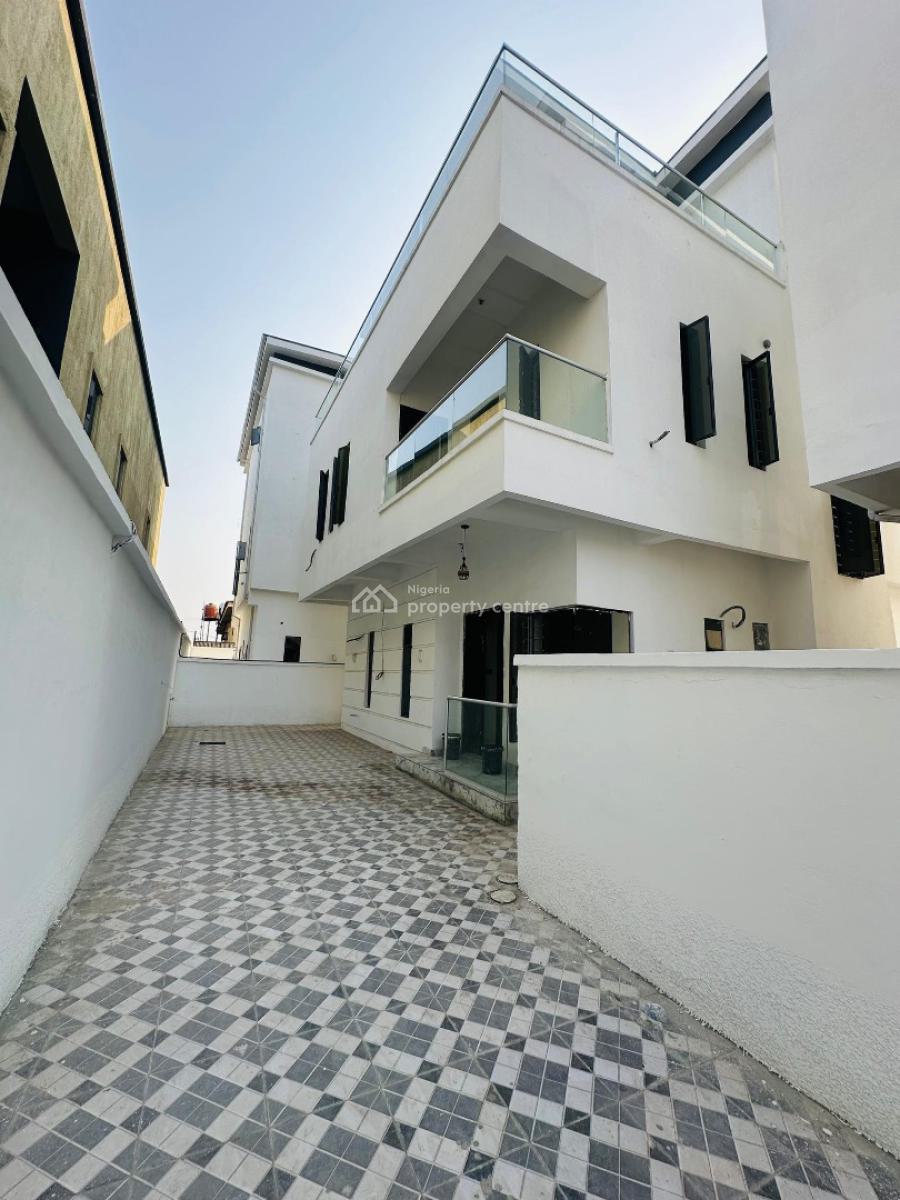 Spaciously Built Luxurious 5 Bedroom  Detached Home with Bq, Amuwo Odofin, Lagos, Detached Duplex for Sale
