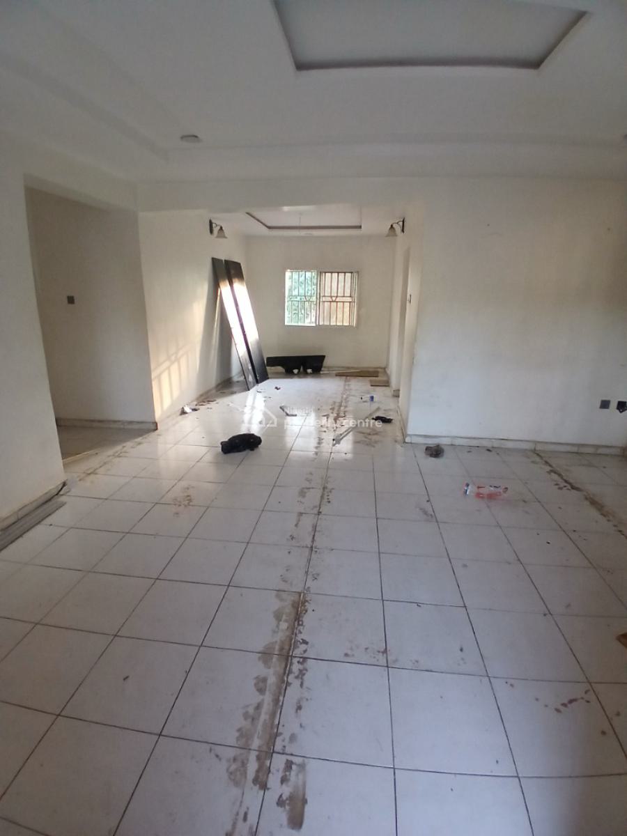 Nicely Renovated 2 Bedrooms, Wuse 2, Abuja, Flat / Apartment for Rent