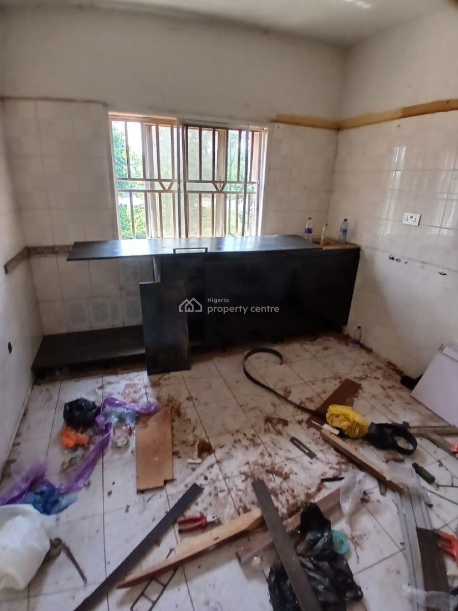 Nicely Renovated 2 Bedrooms, Wuse 2, Abuja, Flat / Apartment for Rent