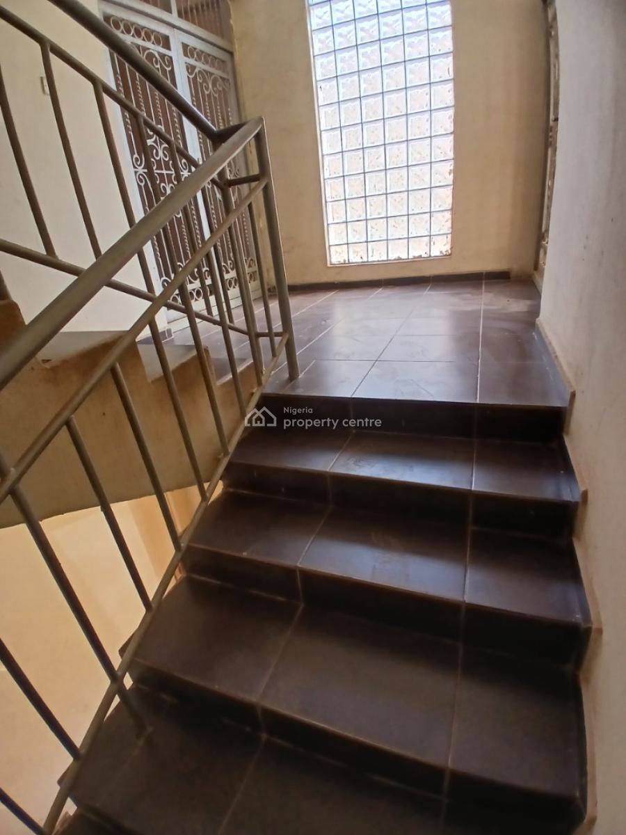 Nice 3 Bedroom Flat with a Room Bq Attached, Kaura, Abuja, Flat / Apartment for Rent