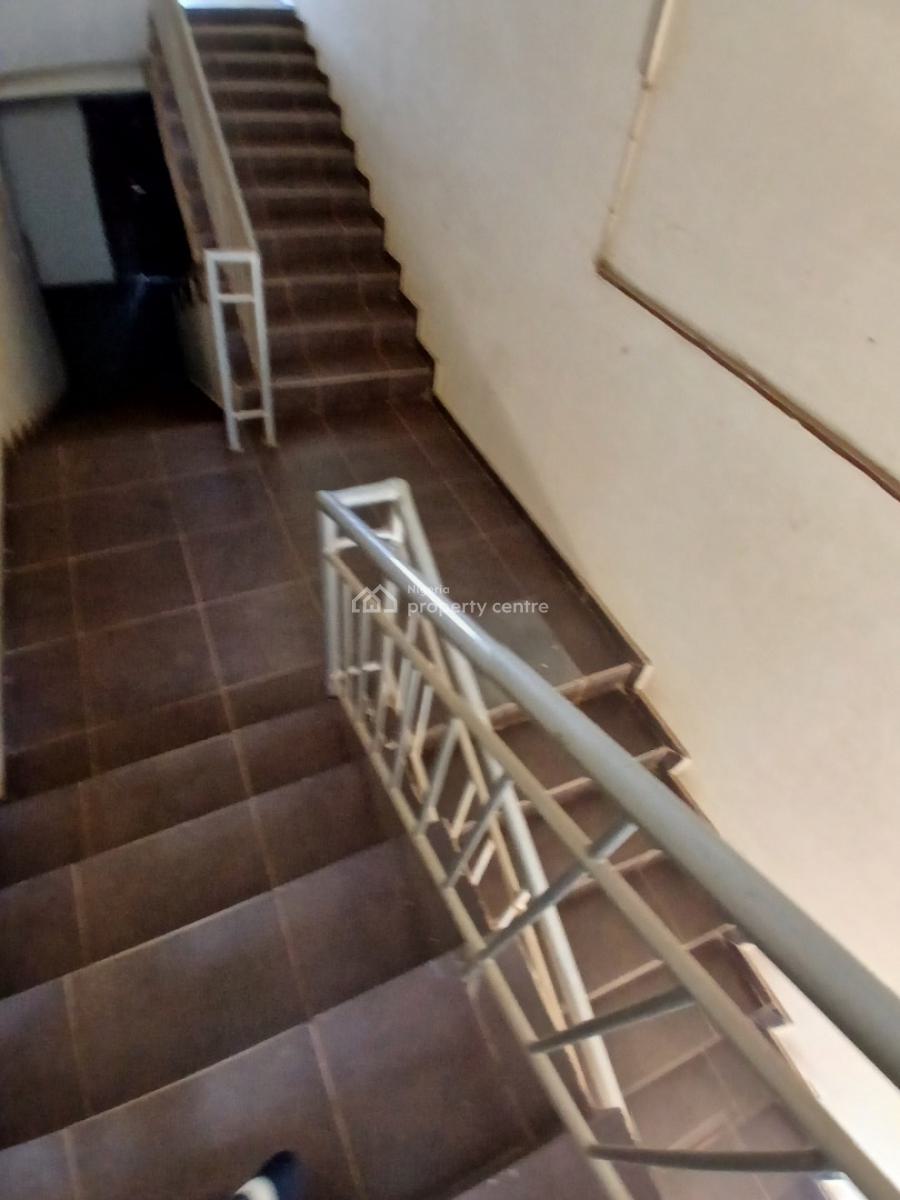 Nice 3 Bedroom Flat with a Room Bq Attached, Kaura, Abuja, Flat / Apartment for Rent