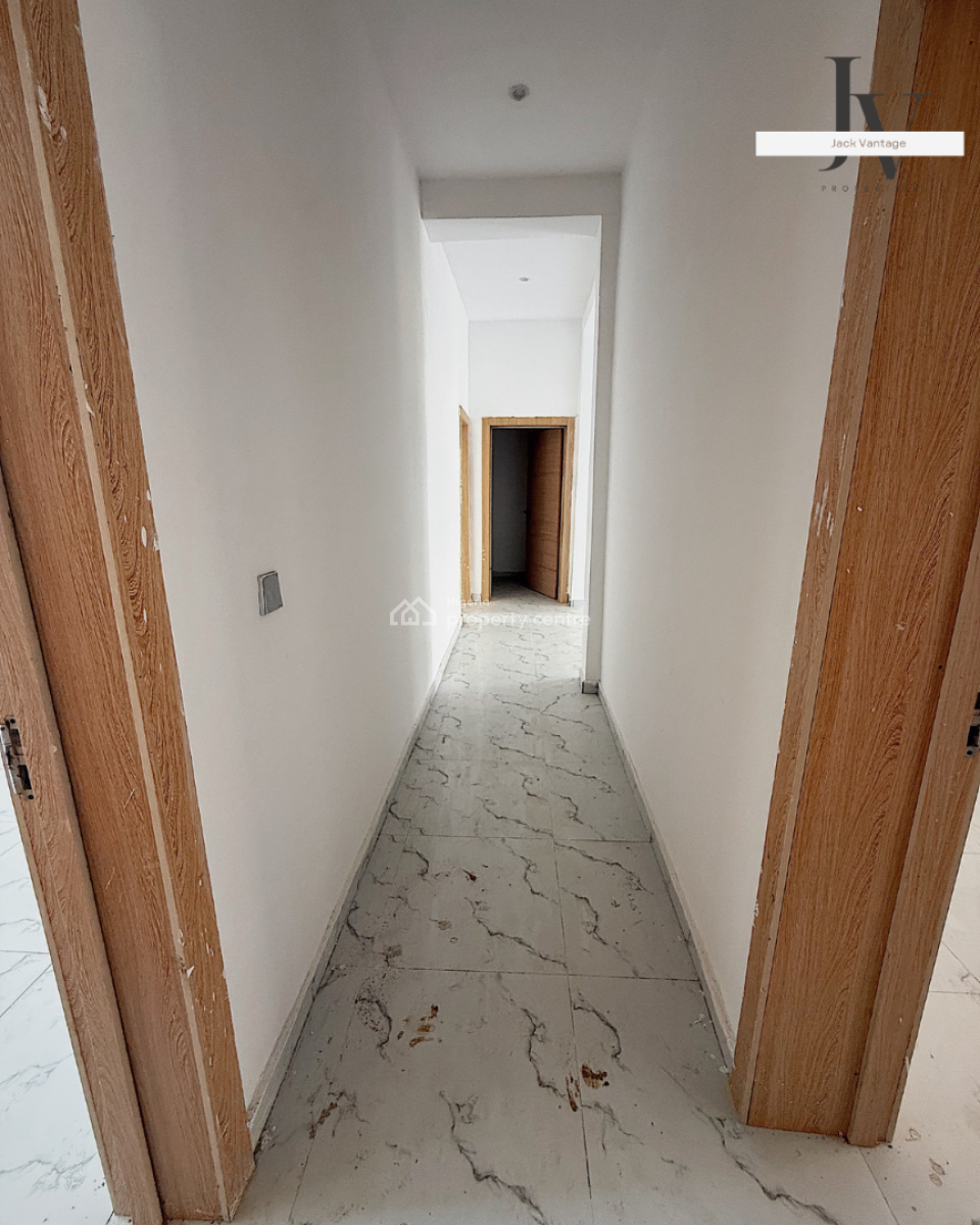 Penthouse Unit with Exclusive Private Large Balcony, Lekki Phase 1, Lekki, Lagos, Flat / Apartment for Rent