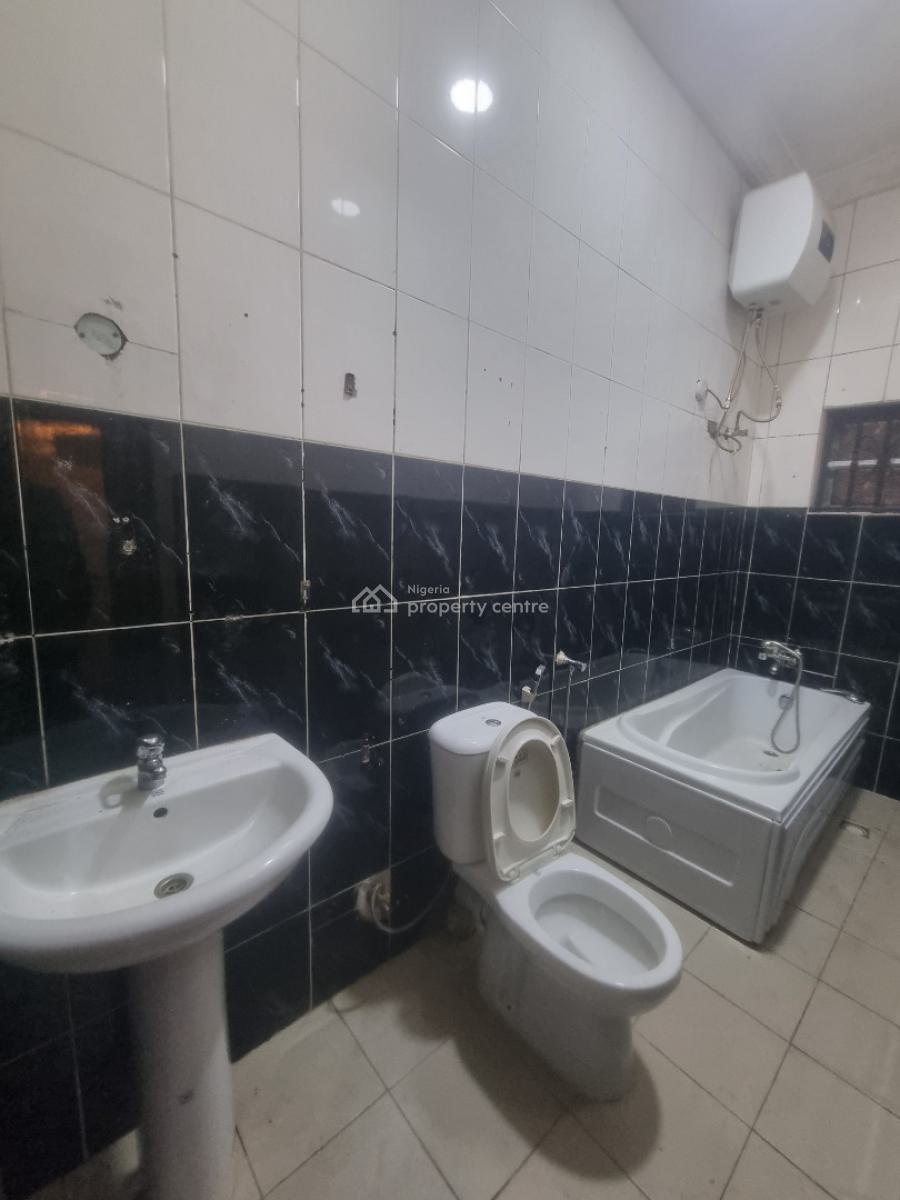 Spacious 4bedrooms Duplex  with 2 Living Rooms, Jabi, Abuja, Terraced Duplex for Rent