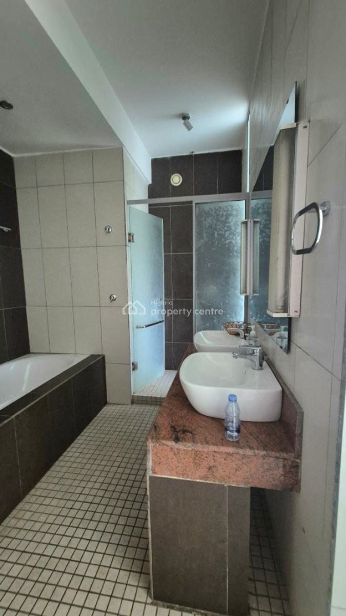 3 Bedroom Flat, Gra, Ikeja, Lagos, Flat / Apartment for Rent