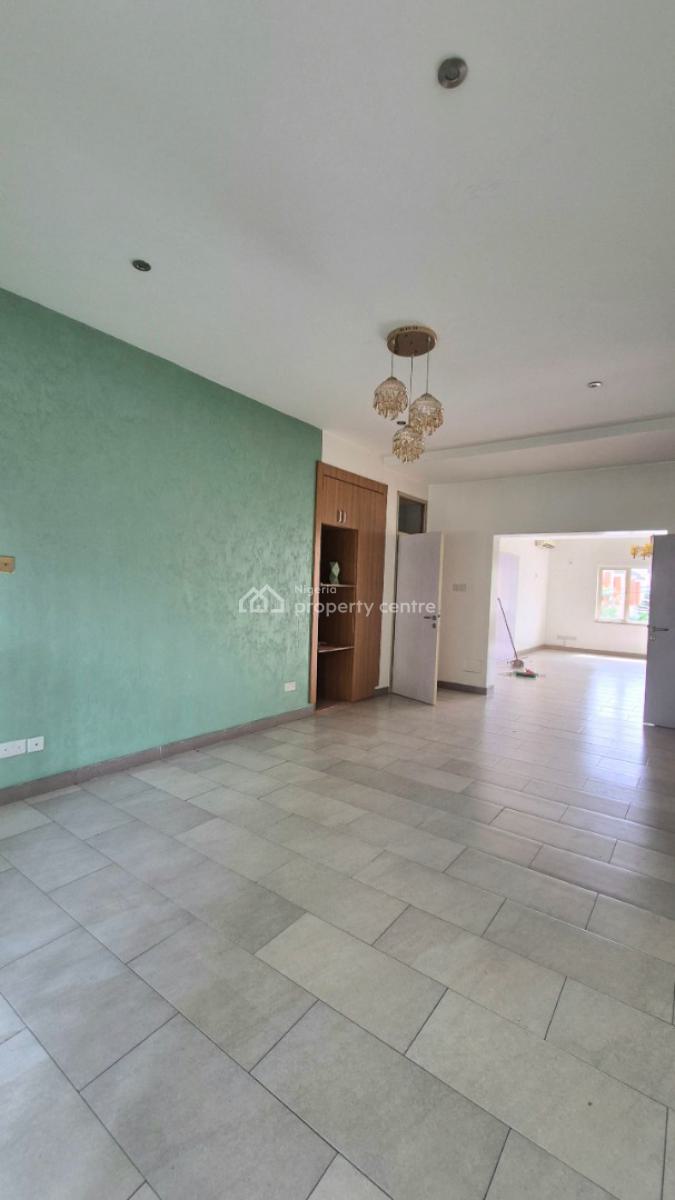 3 Bedroom Flat, Gra, Ikeja, Lagos, Flat / Apartment for Rent