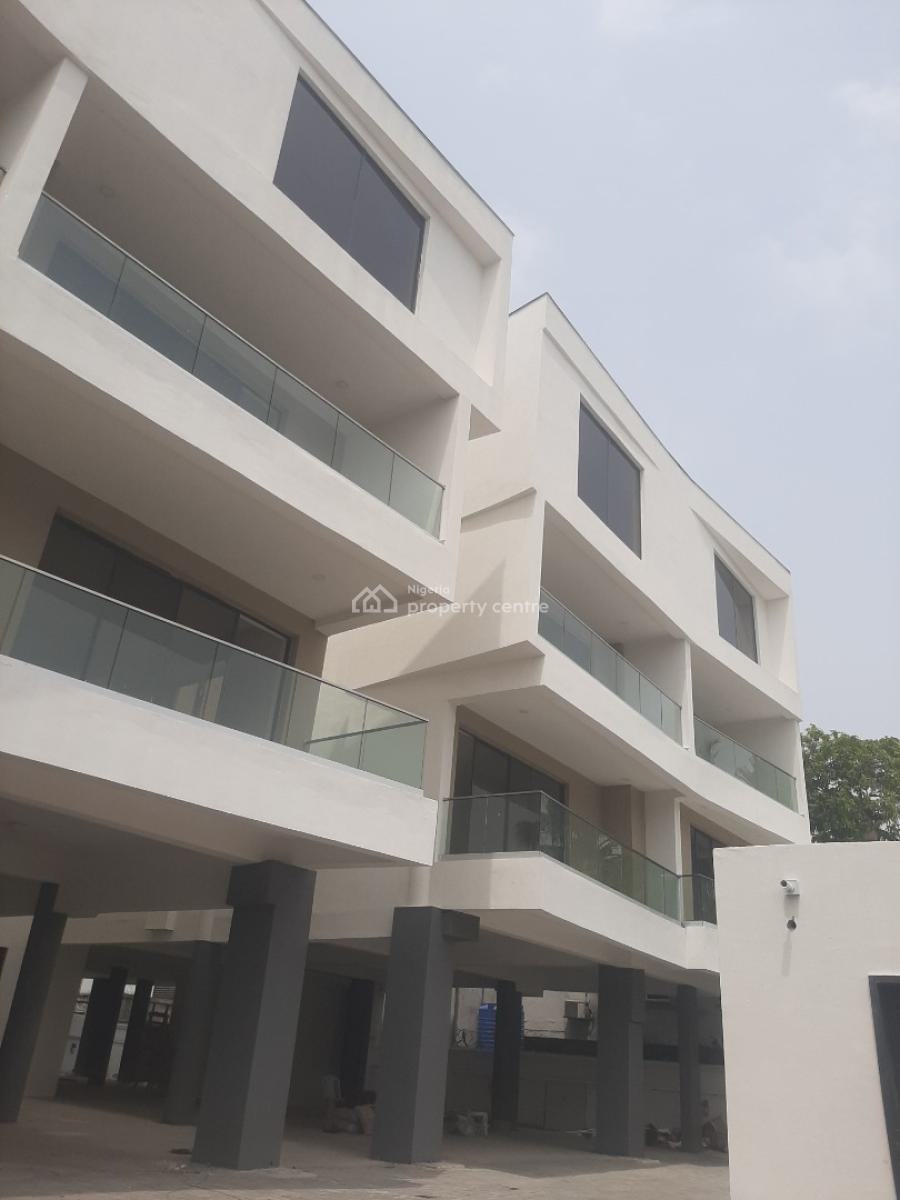 Serviced 2 Bedroom En-suite Maisonette with Open Plan Fitted Kitchen,, Lekki Phase 1, Lekki, Lagos, Flat / Apartment for Rent