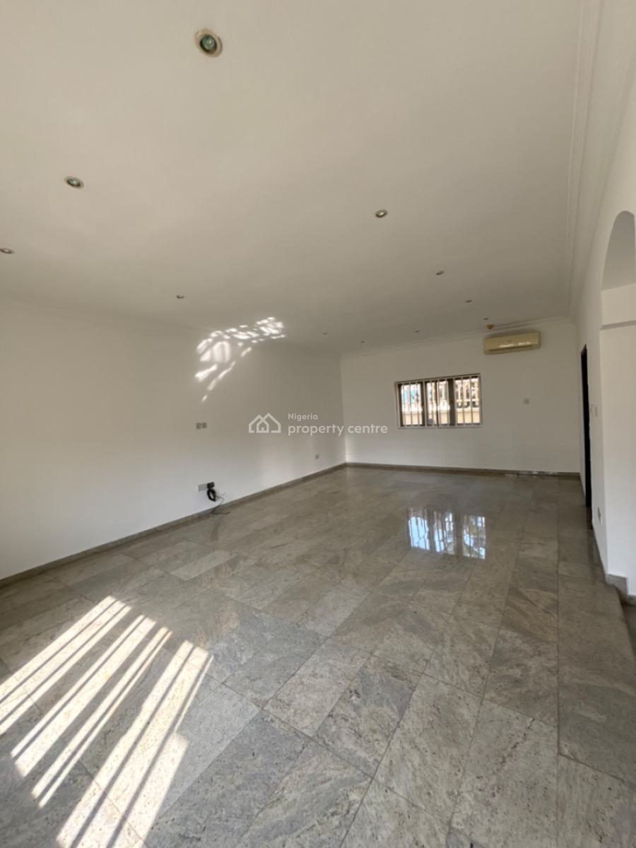 Lovely 3 Bedroom Apartment on The Ground and 1st Floor., Lekki Phase 1, Lekki, Lagos, Flat / Apartment for Rent