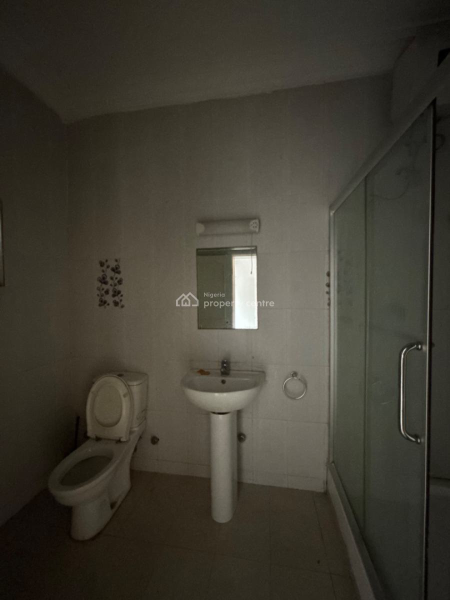 Lovely 3 Bedroom Apartment on The Ground and 1st Floor., Lekki Phase 1, Lekki, Lagos, Flat / Apartment for Rent