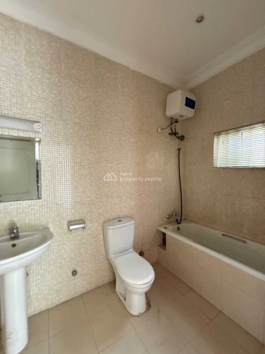 Lovely 3 Bedroom Apartment on The Ground and 1st Floor., Lekki Phase 1, Lekki, Lagos, Flat / Apartment for Rent