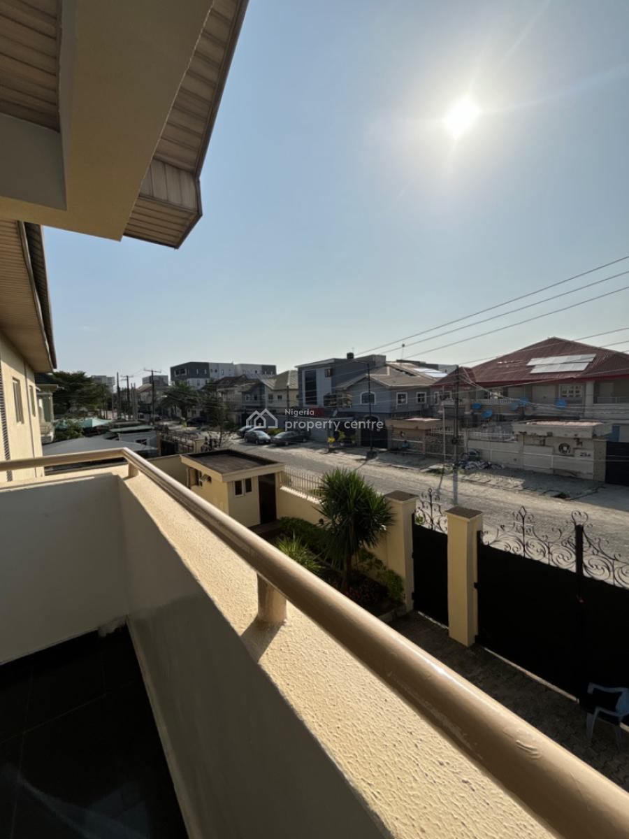 Lovely 3 Bedroom Apartment on The Ground and 1st Floor., Lekki Phase 1, Lekki, Lagos, Flat / Apartment for Rent