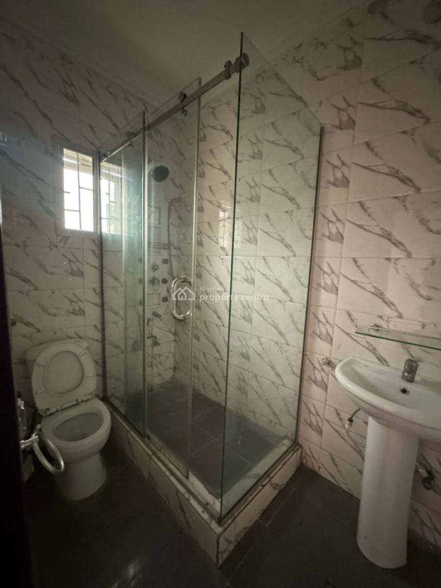 Sharp 3 Bedroom Terrace Duplex, Scheme 2, Lekki Phase 2, Lekki, Lagos, Terraced Duplex for Rent