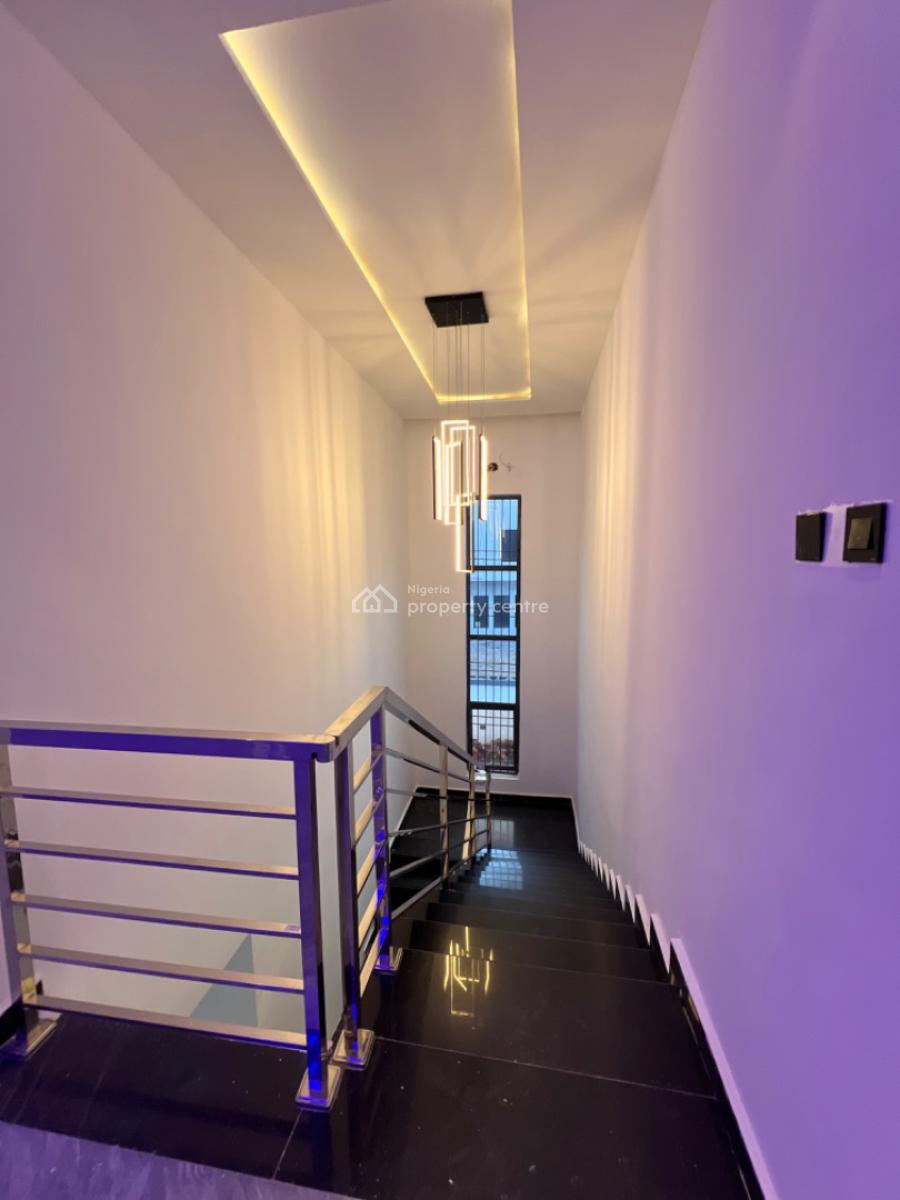 6 Bedroom Fully Detached Duplex with a Swimming Pool and 2 Rm Bq, Guzape District, Abuja, Detached Duplex for Sale