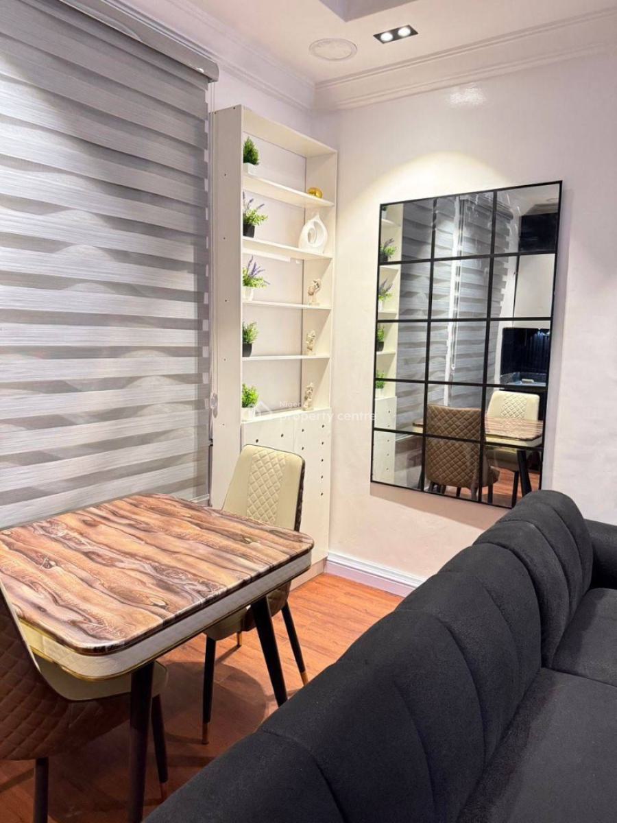 3 Bedroom Serviced Apartment, Lekki Phase 1, Lekki, Lagos, Flat / Apartment Short Let