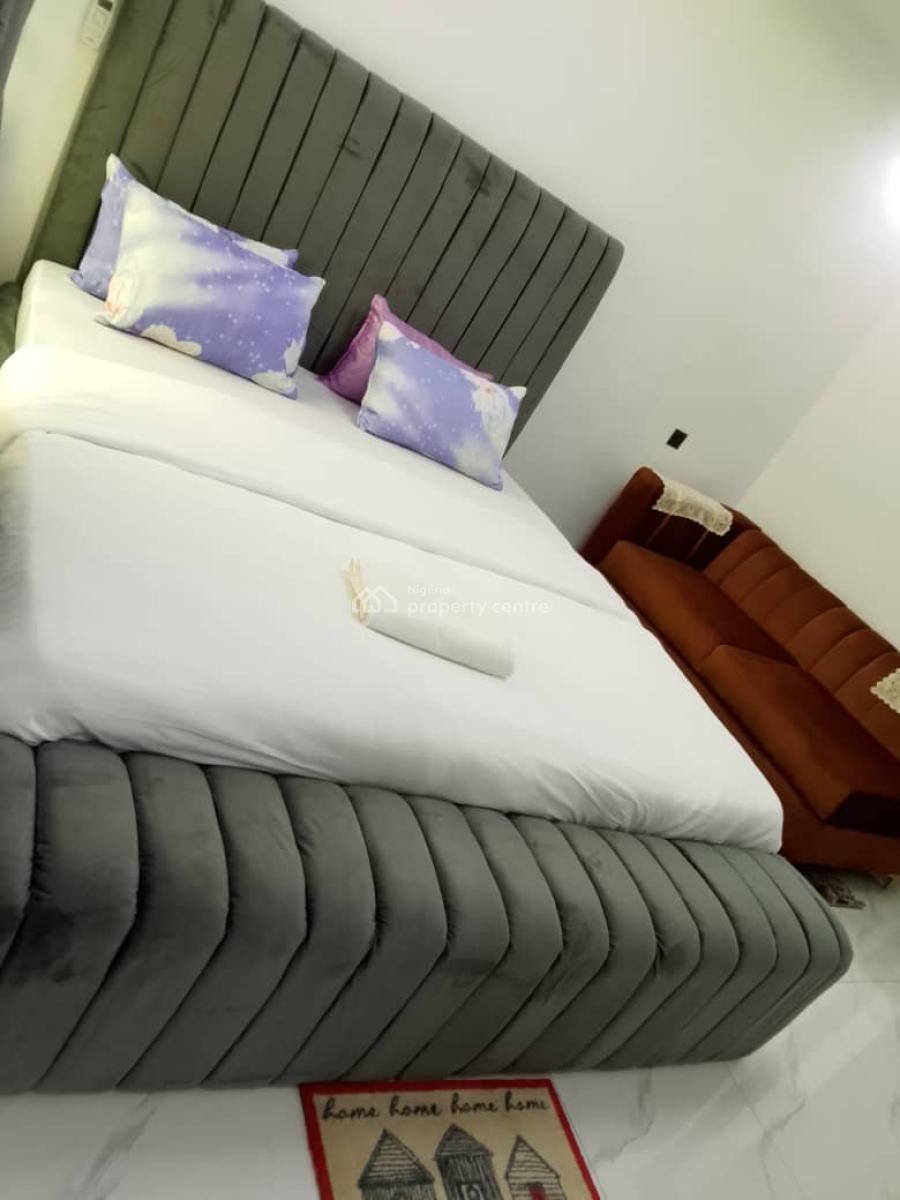 Fresh and Lovely 3 Bedroom Duplex, General Paint By Peperoni, Ajah, Lagos, Terraced Duplex Short Let