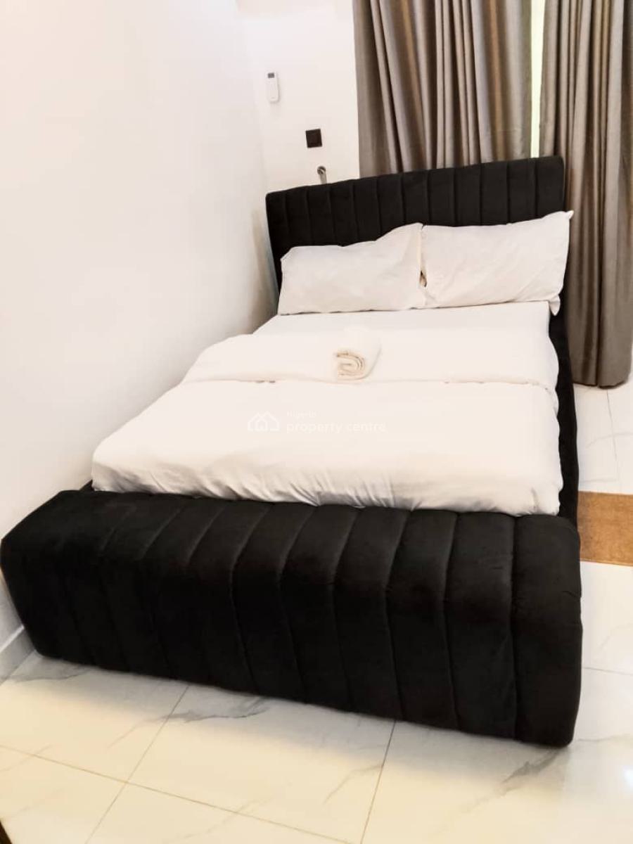 Fresh and Lovely 3 Bedrooms Duplex, General Paint, By Peperoni, Ajah, Lagos, Terraced Duplex Short Let