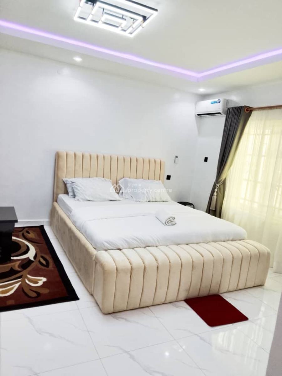 Fresh and Lovely 3 Bedrooms Duplex, General Paint, By Peperoni, Ajah, Lagos, Terraced Duplex Short Let