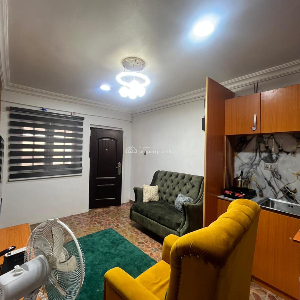 Gorgeously Furnished 3bedroom Apartment with Top Notch Finishes, Gorgeously Furnished 3bedroom Apartment with Top Notch Finishes, Ikate, Lekki, Lagos, Block of Flats for Sale