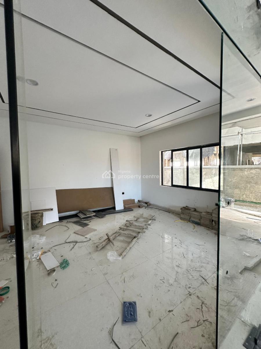 Beautifully Designed  2 Bedroom Apartment with a Swimming Pool, Lekki Phase 1, Lekki, Lagos, House for Sale