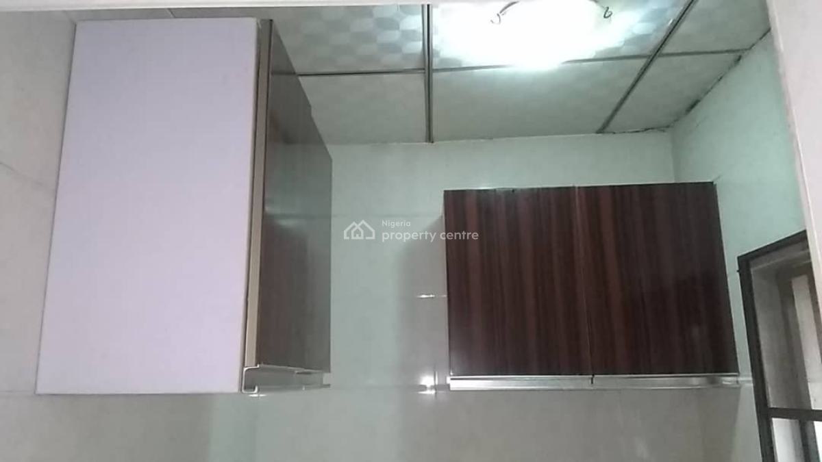 a Luxury Spot-on Serviced Room Self Contained at Yaba, Yaba, Lagos, Self Contain (single Rooms) for Rent