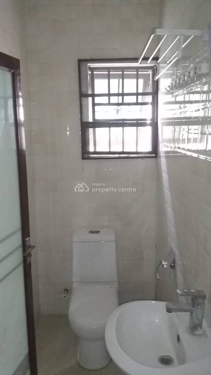 a Luxury Spot-on Serviced Room Self Contained at Yaba, Yaba, Lagos, Self Contain (single Rooms) for Rent