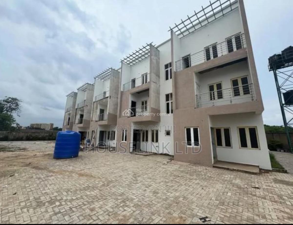 Distress 4 Bedroom Duplex, Gudu, Abuja, Terraced Duplex for Sale
