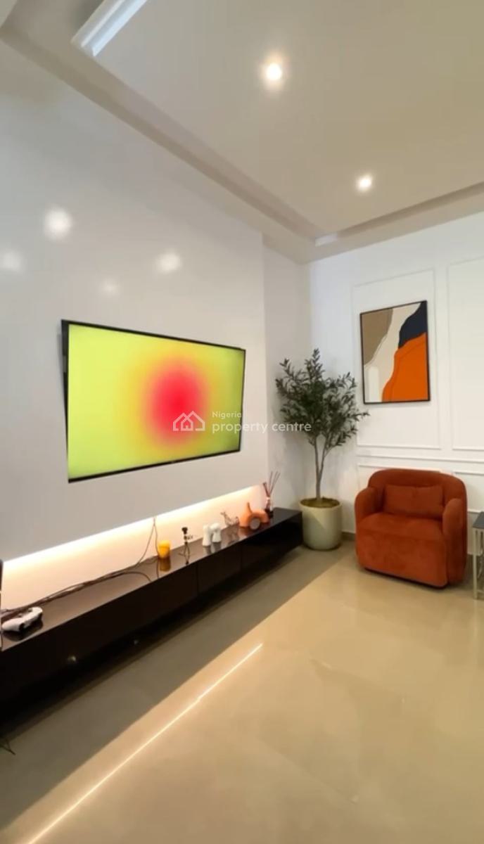 Spacious 3 Bedroom Duplex, Lekki Phase 1, Lekki, Lagos, Flat / Apartment Short Let