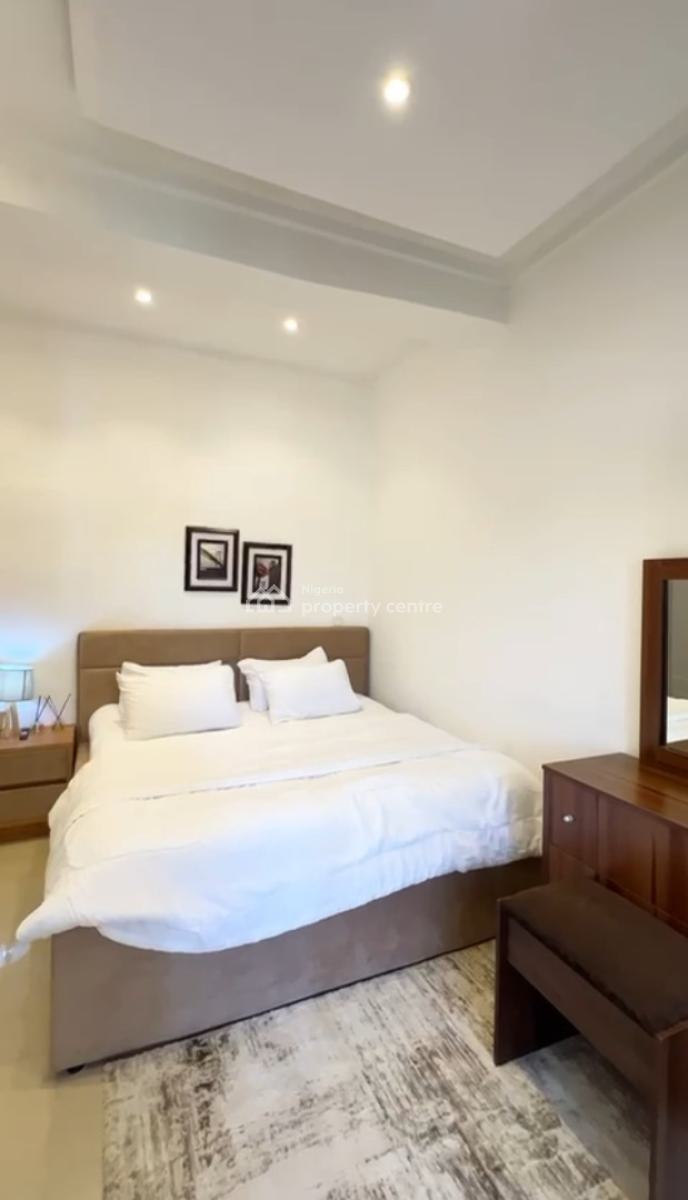 Spacious 3 Bedroom Duplex, Lekki Phase 1, Lekki, Lagos, Flat / Apartment Short Let