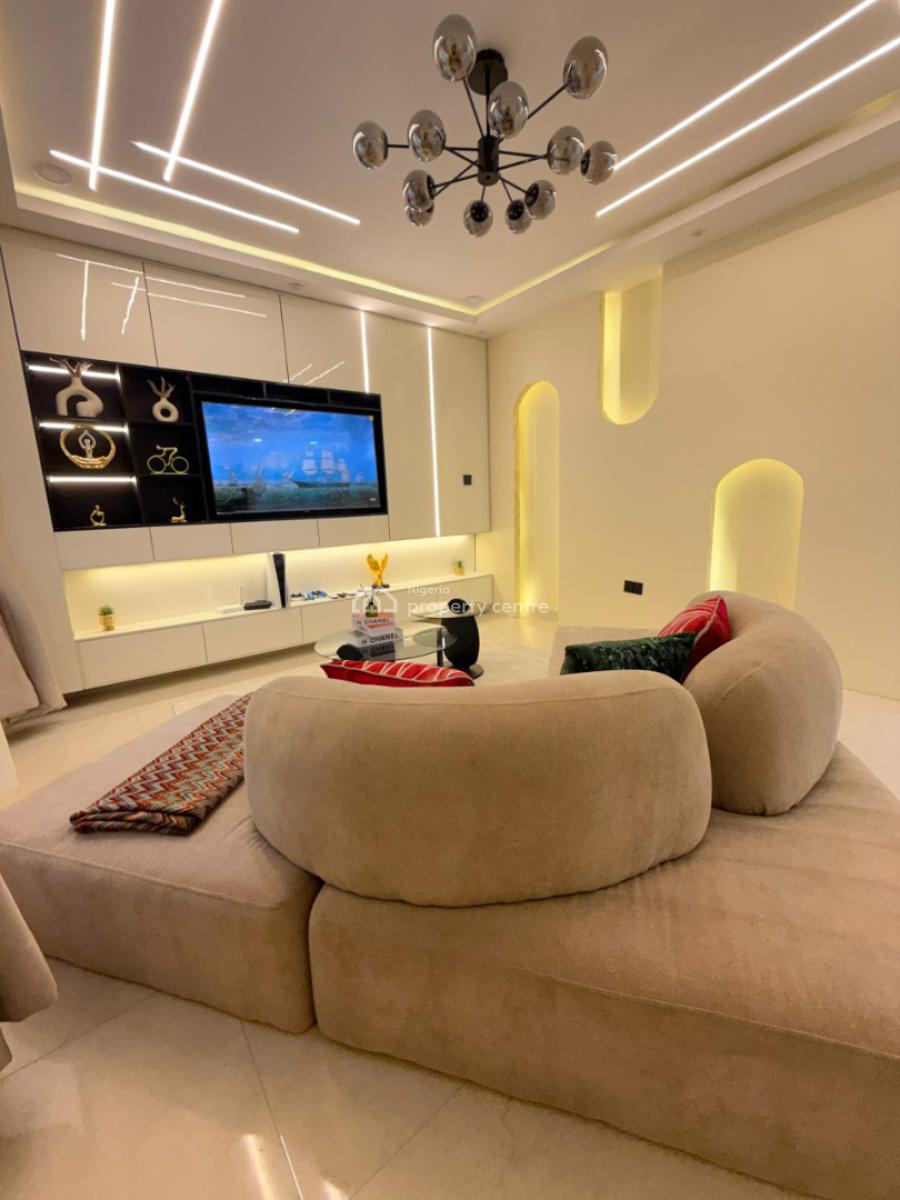 Luxe Premium 1bedroom Apartment with Ps5, Off Admiralty, Lekki Phase 1, Lekki, Lagos, Mini Flat (room and Parlour) Short Let