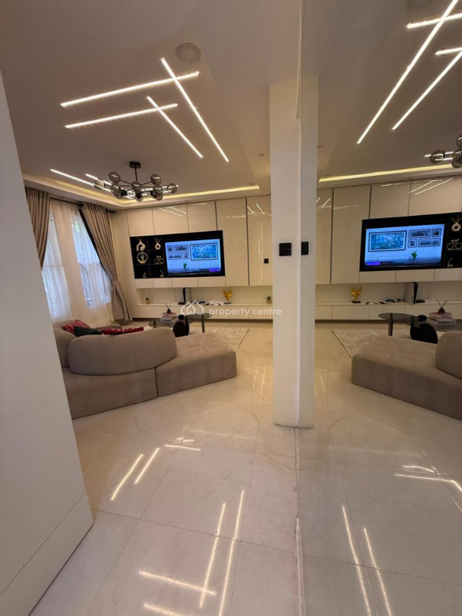 Luxe Premium 1bedroom Apartment with Ps5, Off Admiralty, Lekki Phase 1, Lekki, Lagos, Mini Flat (room and Parlour) Short Let