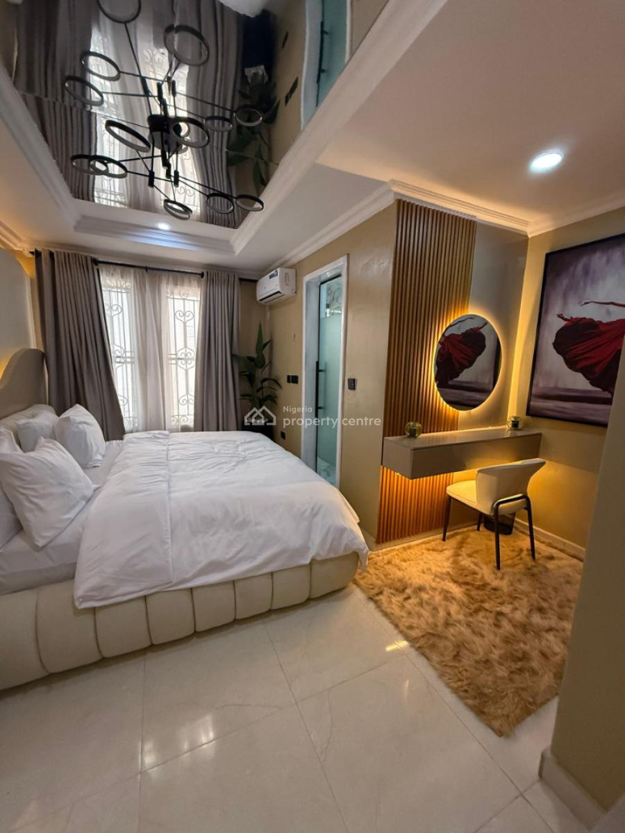 Luxe Premium 1bedroom Apartment with Ps5, Off Admiralty, Lekki Phase 1, Lekki, Lagos, Mini Flat (room and Parlour) Short Let