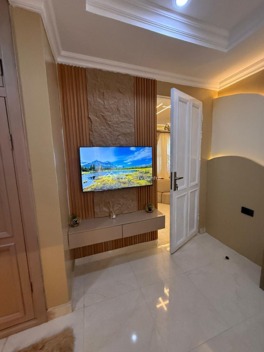 Luxe Premium 1bedroom Apartment with Ps5, Off Admiralty, Lekki Phase 1, Lekki, Lagos, Mini Flat (room and Parlour) Short Let