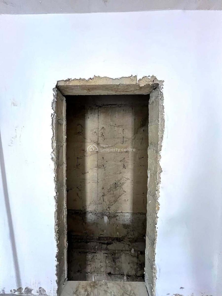 Spacious 3 Bedroom Penthouse with Elevator, Gym, and Swimming Pool, Lekki Phase 1, Lekki, Lagos, Terraced Duplex for Rent