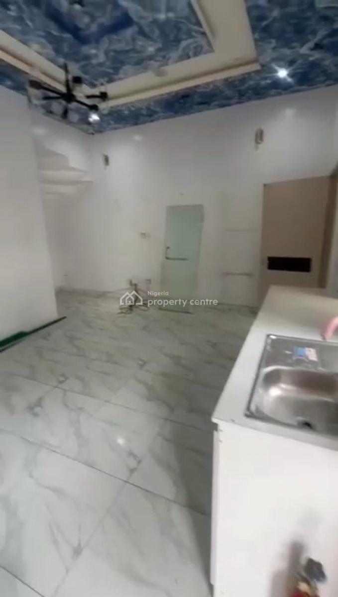 Spacious Studio Apartment in an Open Plan Kitchen, Orchid Road Lekki, Lekki, Lagos, Self Contain (single Rooms) for Rent