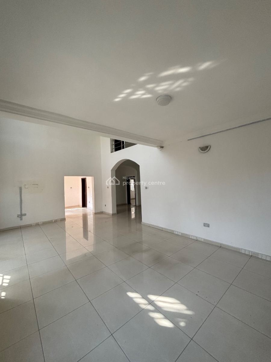 Very Spacious 4 Bedroom Detached Duplex, Lekki Phase 1, Lekki, Lagos, Commercial Property for Rent
