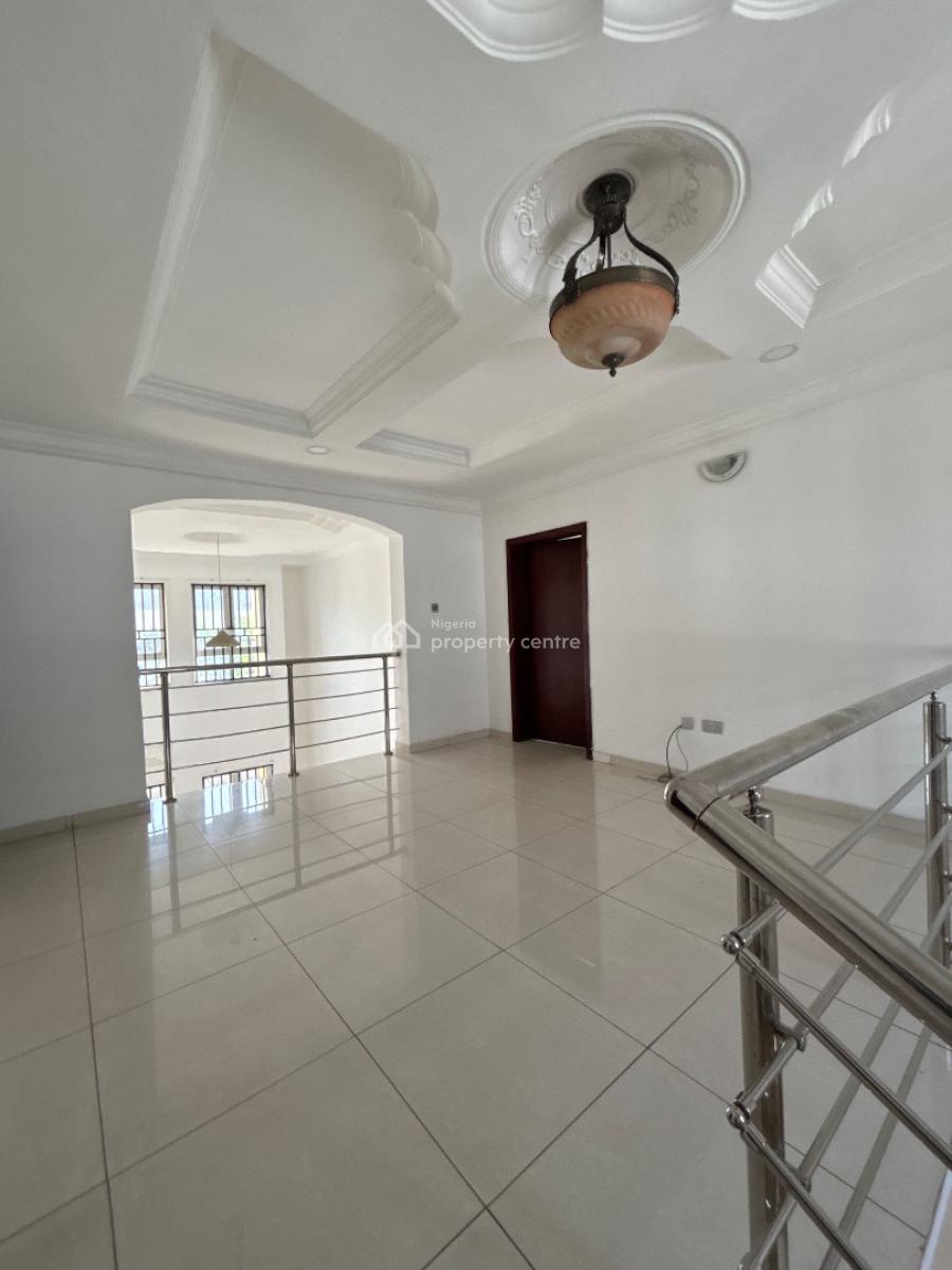 Very Spacious 4 Bedroom Detached Duplex, Lekki Phase 1, Lekki, Lagos, Commercial Property for Rent