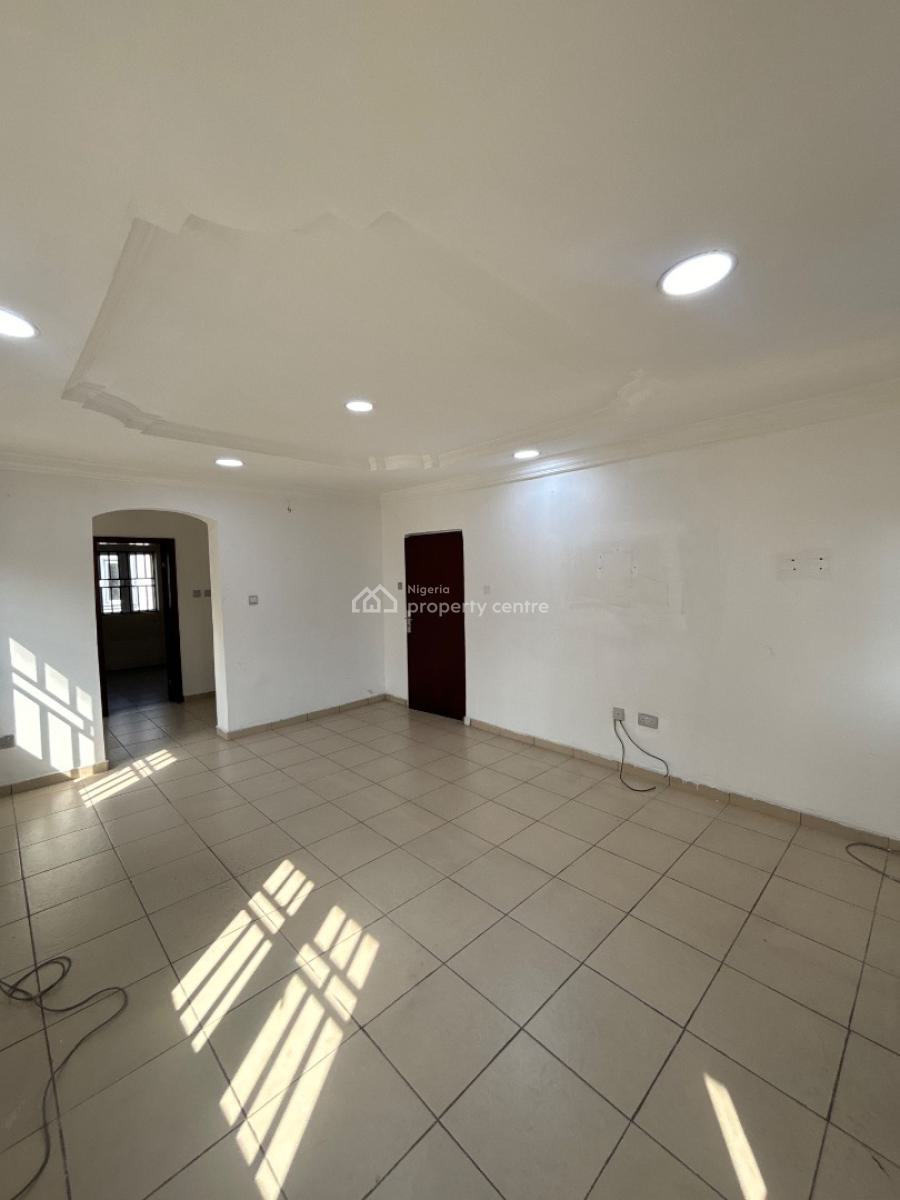 Very Spacious 4 Bedroom Detached Duplex, Lekki Phase 1, Lekki, Lagos, Commercial Property for Rent