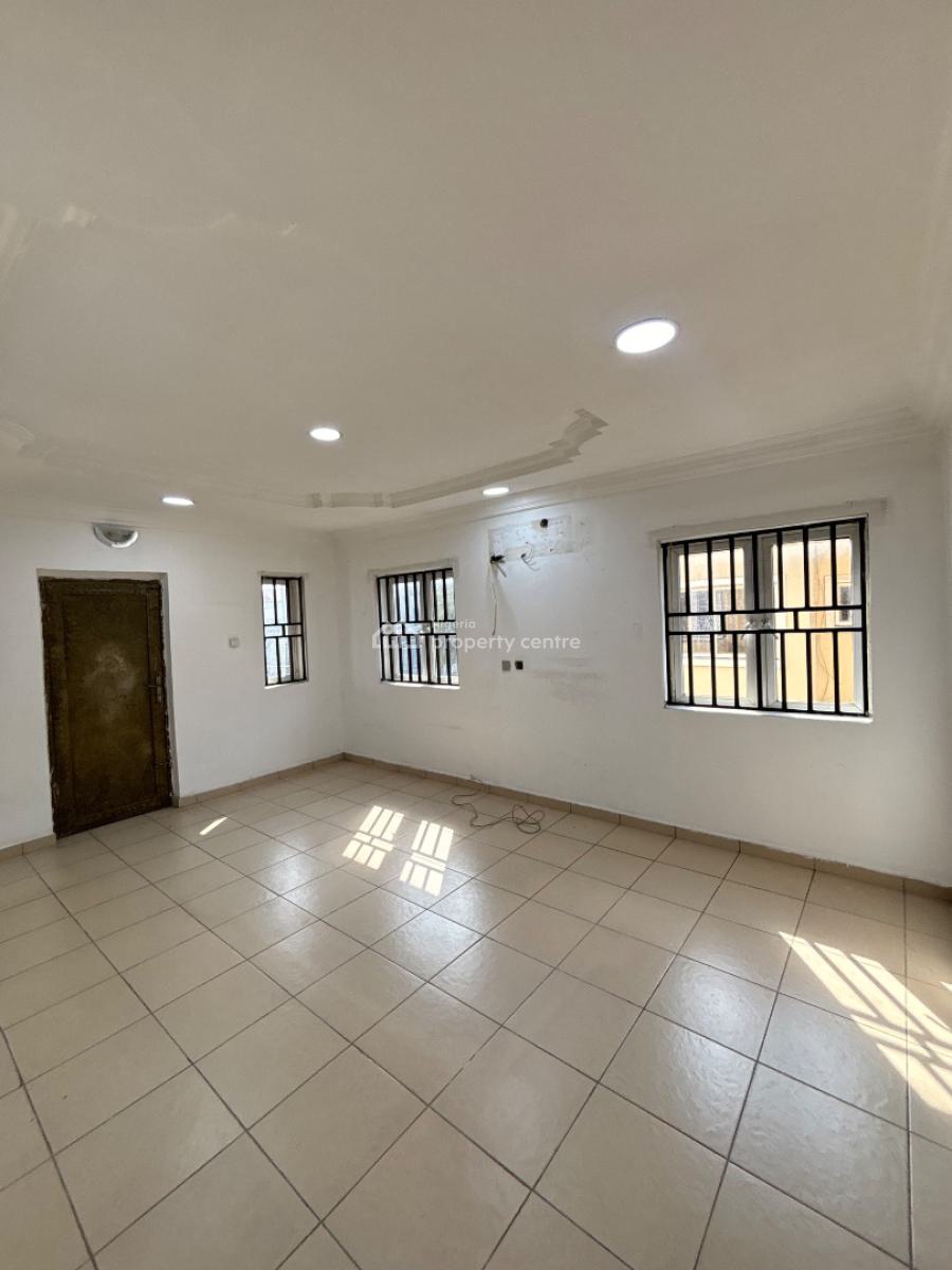 Very Spacious 4 Bedroom Detached Duplex, Lekki Phase 1, Lekki, Lagos, Commercial Property for Rent