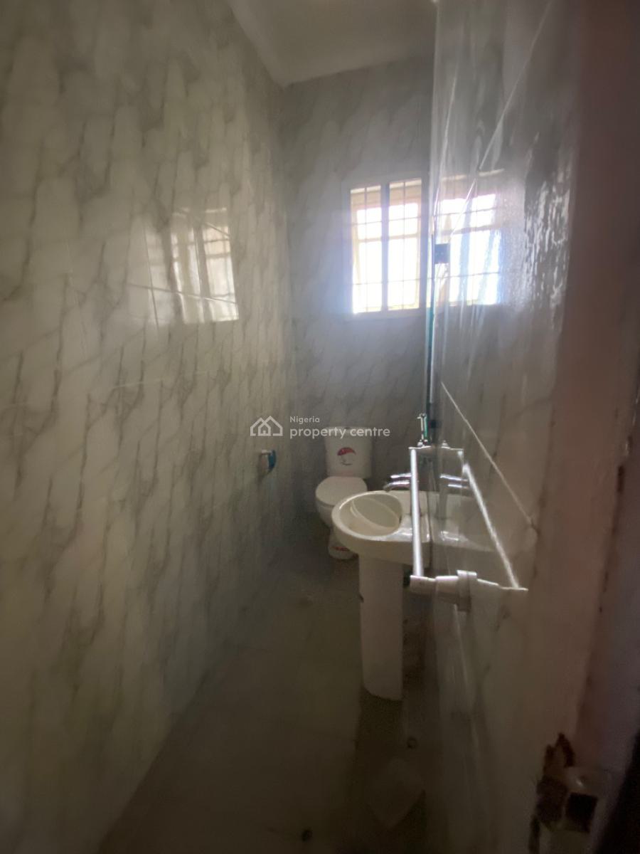 Nice and Spacious 2 Bedroom Apartment, Ikate, Lekki, Lagos, Flat / Apartment for Rent