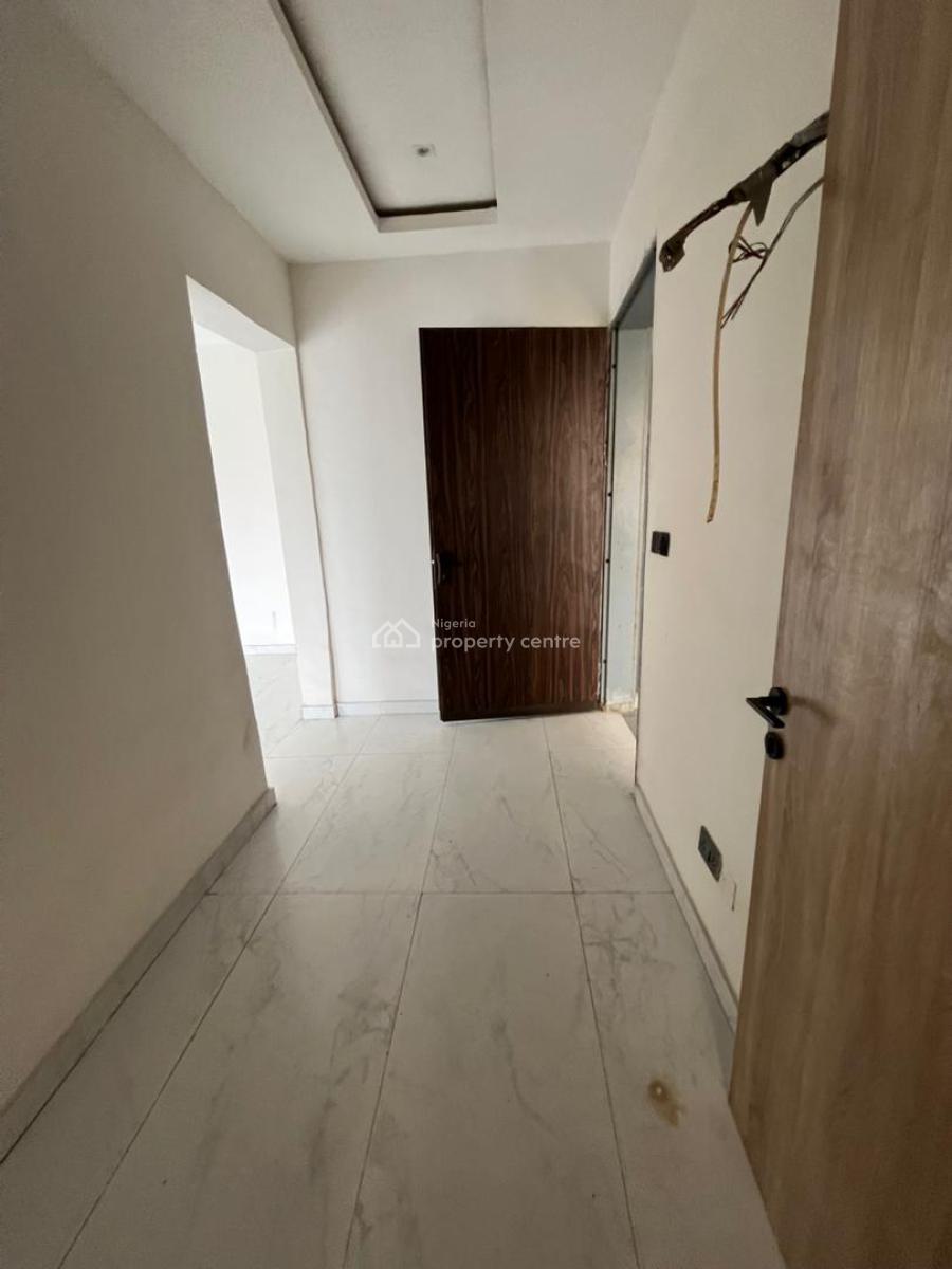 Classic 3bedroom Apartment with Elevator (4th Floor), Victoria Island (vi), Lagos, Flat / Apartment for Sale