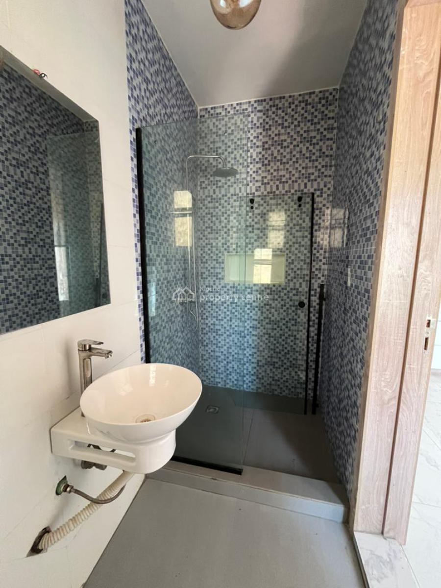 Classic 3bedroom Apartment with Elevator (4th Floor), Victoria Island (vi), Lagos, Flat / Apartment for Sale