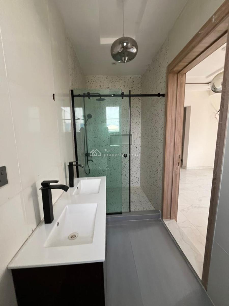 Classic 3bedroom Apartment with Elevator (4th Floor), Victoria Island (vi), Lagos, Flat / Apartment for Sale