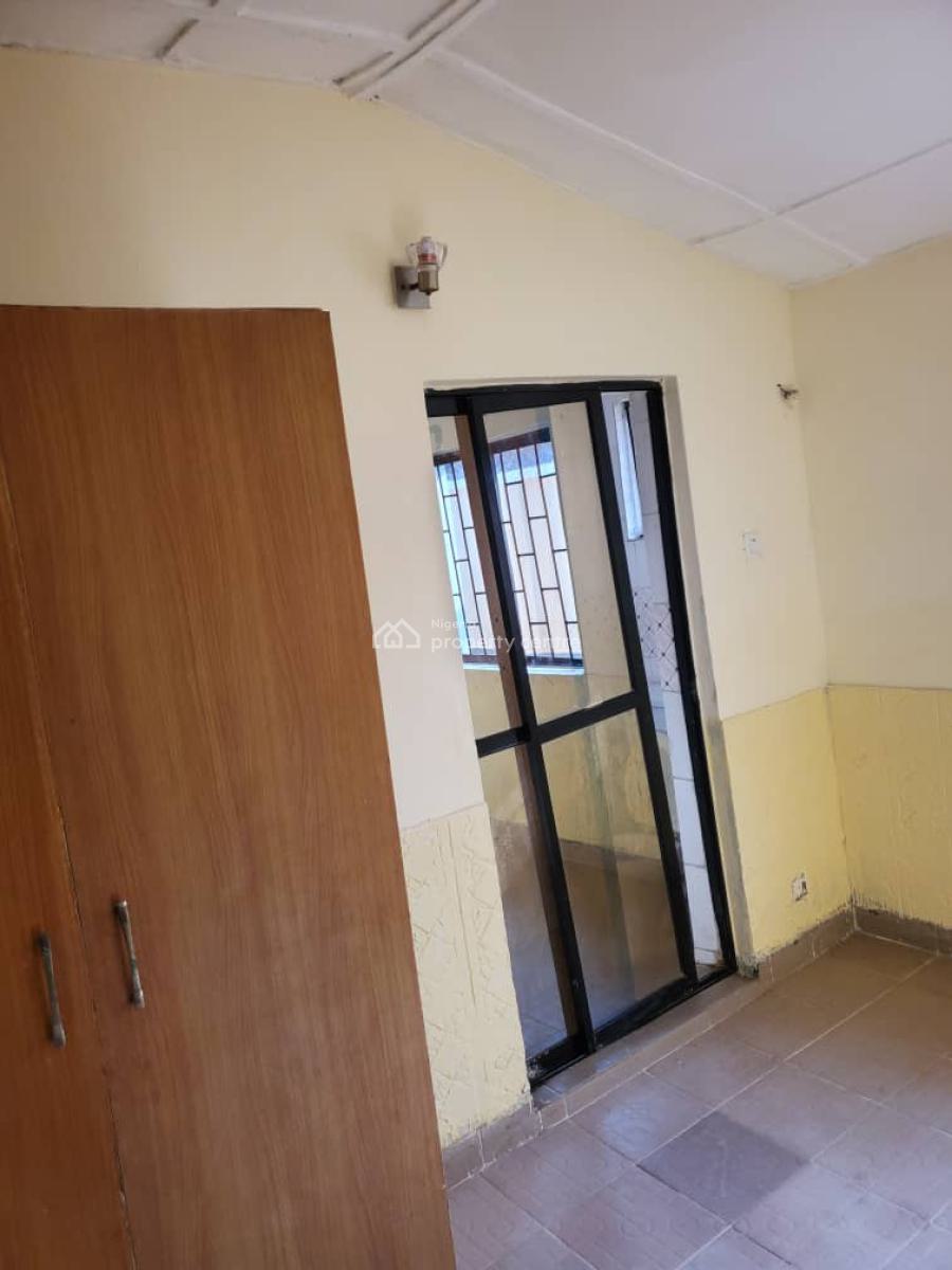 3 Bedrooms Semi Detached Bungalow, Abraham Adesanya Estate, Ajah, Lagos, Semi-detached Bungalow for Rent