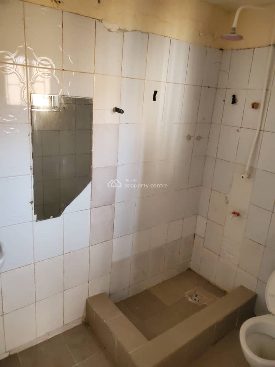 3 Bedrooms Semi Detached Bungalow, Abraham Adesanya Estate, Ajah, Lagos, Semi-detached Bungalow for Rent