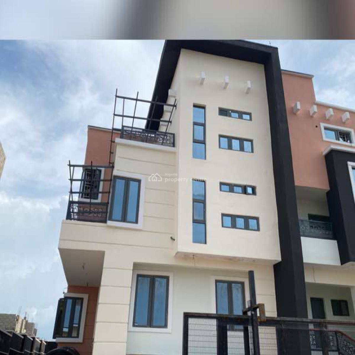 3 Bedroom Available, Behind Paradise, Life Camp, Abuja, Flat / Apartment for Rent