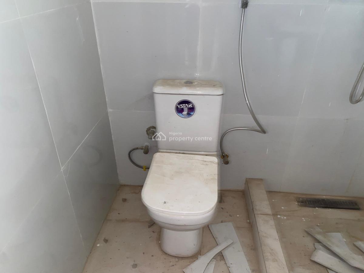 3 Bedroom Available, Behind Paradise, Life Camp, Abuja, Flat / Apartment for Rent