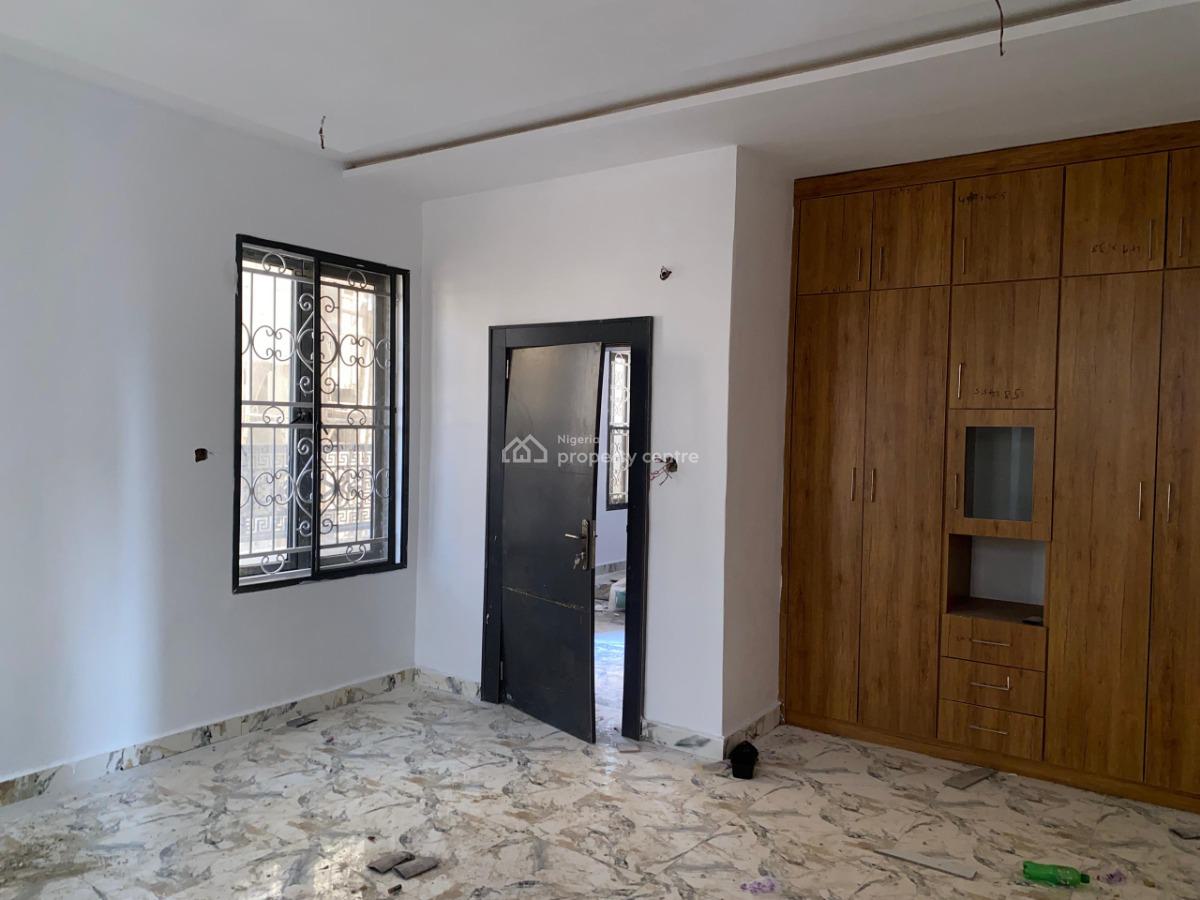 3 Bedroom Available, Behind Paradise, Life Camp, Abuja, Flat / Apartment for Rent